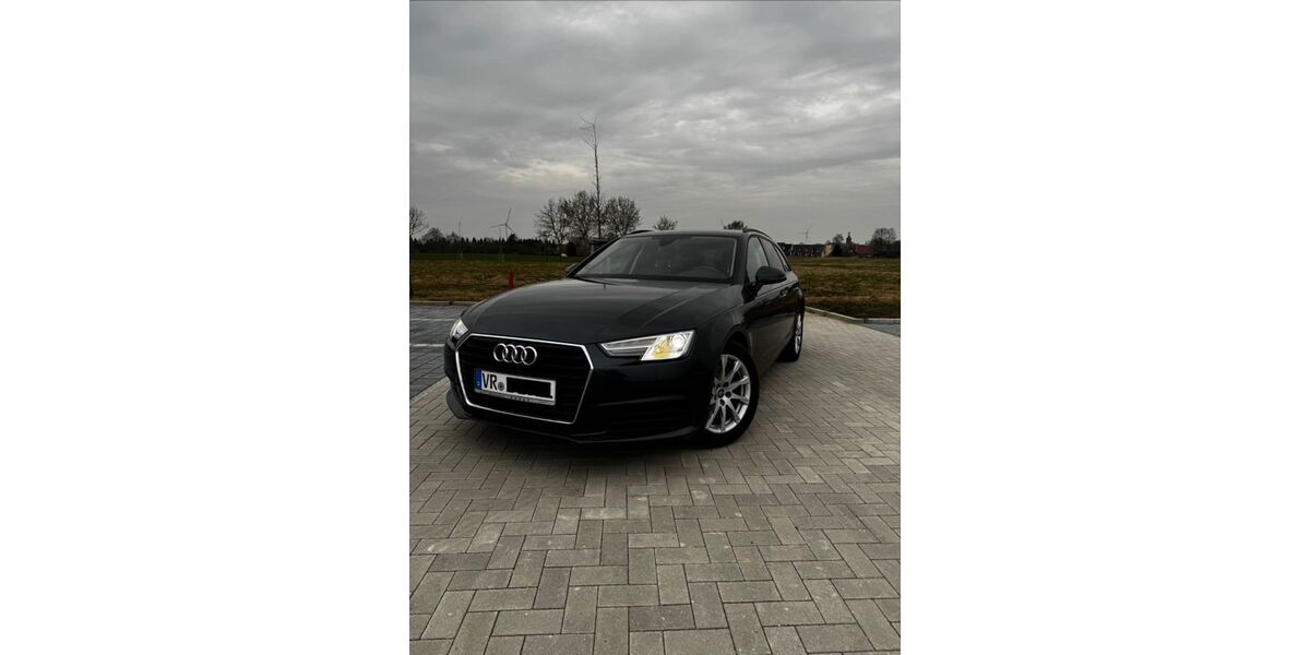 Audi A4 124.000 km 13.400 &euro; Sundhagen 18519