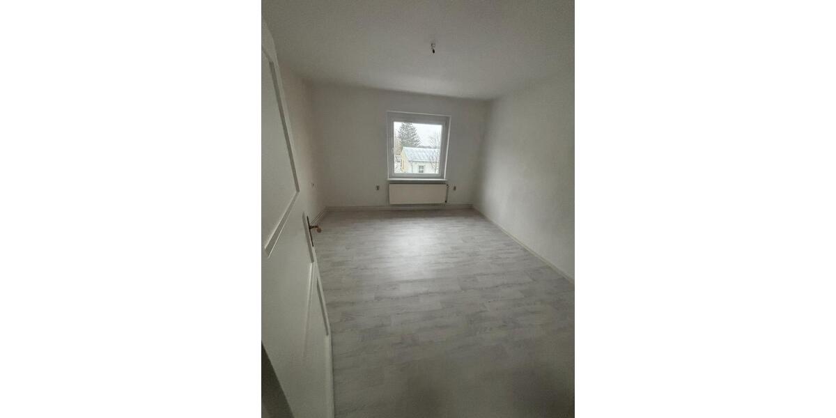 Hochparterre Jarmen - 2 Zimmer, 55 m&sup2;, 500&euro; | Angebot:25056235